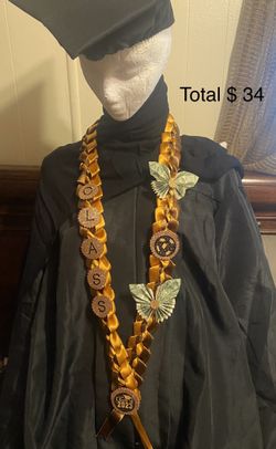 Graduation Leis Ready To Go 