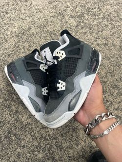 Jordan Fear 4s Size 4.5Y