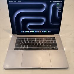 2018 MacBook Pro 15” | i7, 32GB RAM, 1TB SSD | Excellent Condition