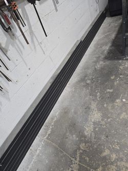 COMPOSIT 2X4 BEAMS 16' L