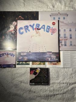 MELANIE MARTINEZ CRYBABY (PINK SPLATTER EXCLUSIVE)