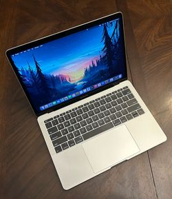 MacBook Pro 13 inch Space Gray