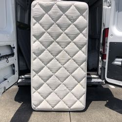 Twin Mattress 