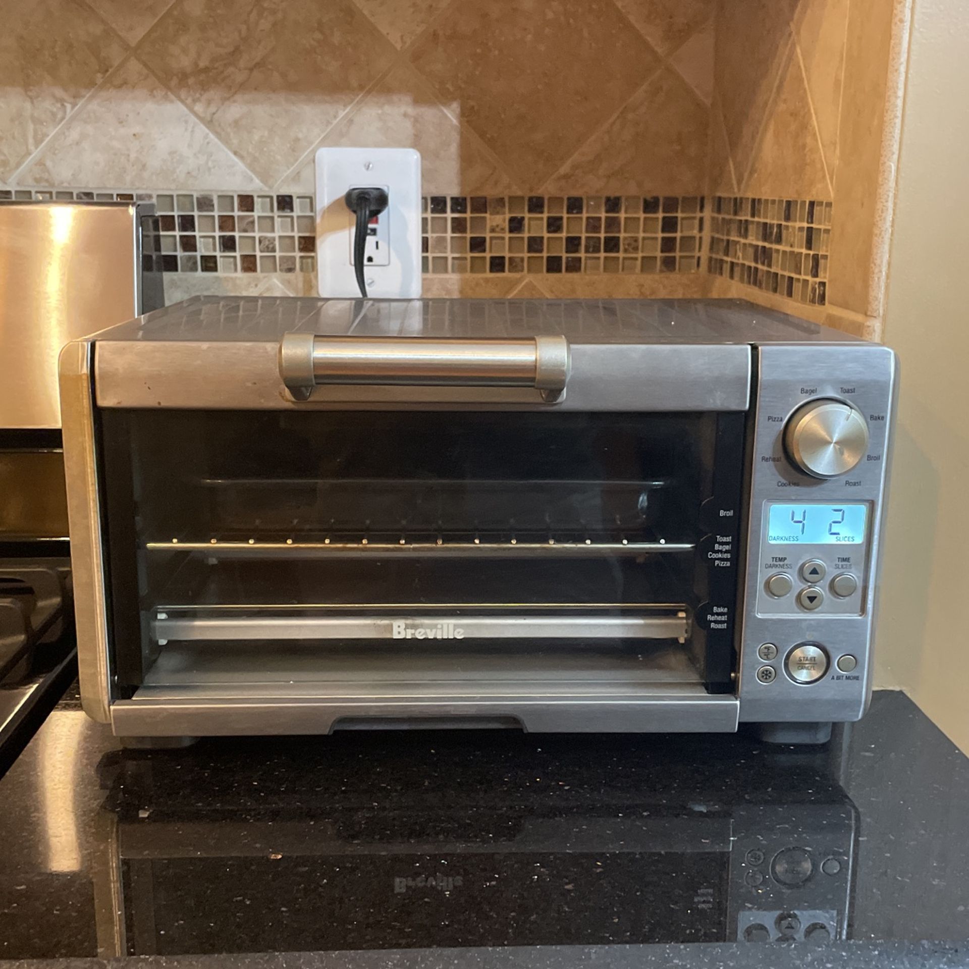 Breville Mini Smart Oven Model: B0V450XL