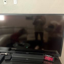 Flatscreen Tv, Excellent Condition