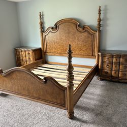 LUXURY THOMASVILLE KING SIZE BED FRAME WITH 2 SIDE DRESSERS 