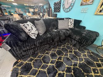 Black Plush Ribbed Fabric Corner Sofa