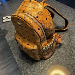 MCM Backpack (With Spikes)