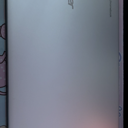 Acer chromebook - Great condition minus scratches - comes with half charger