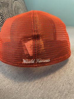 Supreme Box Logo Mesh Back New Era Hat  for Sale in Charlotte