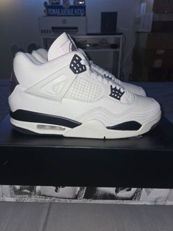 Jordan 4 Retro OG Flight Club Size 10.5M