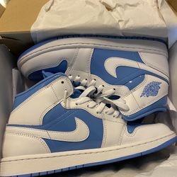 Air Jordan 1 mid