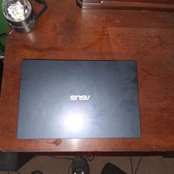Asus Windows 11 Laptop