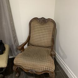2 Vintage Wood Chairs 