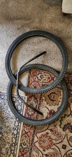 26"×2.10" Maverick Dura Bicycle Tires