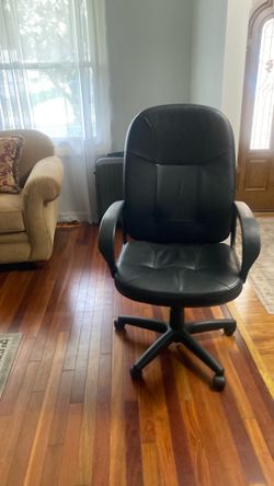 Desk chair