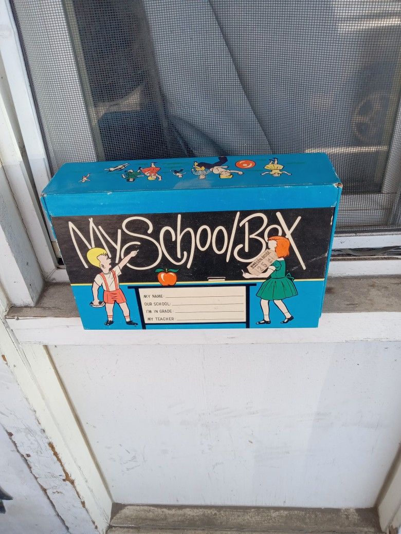 Vintage 60s School Box