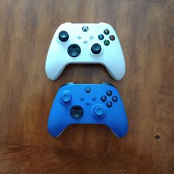 Xbox One Controllers 