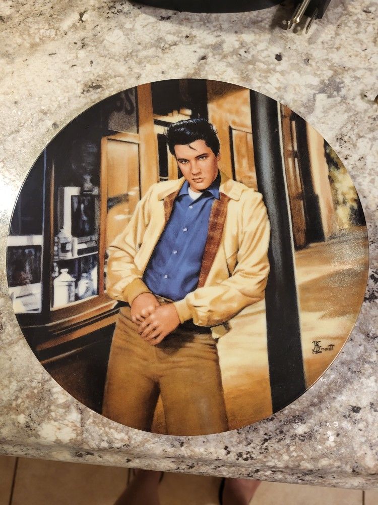 Elvis Presley "The King Of Creole"