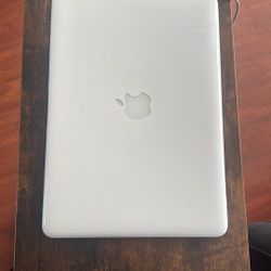 Apple 🍏 Lovers Laptop For You Collection 