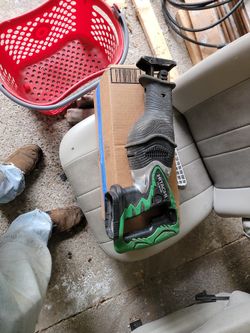 Hitachi CR18DMR