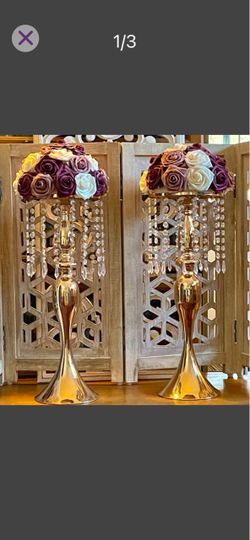 2-piece: decorative Roses w Golden Metal Pillar Like New - 27 inch
