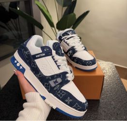 LV designer shoe