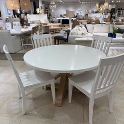 Coastal Round Two-Tone Dinning Set 