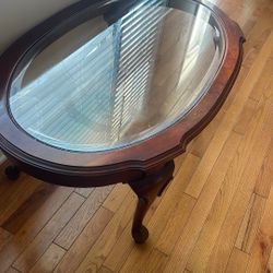 Middle Glass Table Piece 