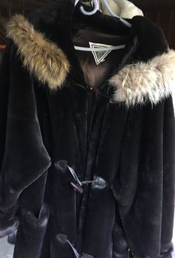 Women's Coats Size XL