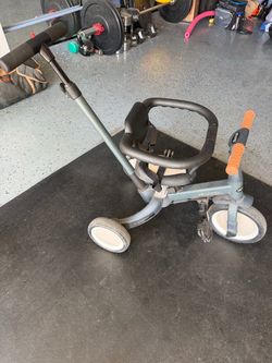 Newyoo tricycle