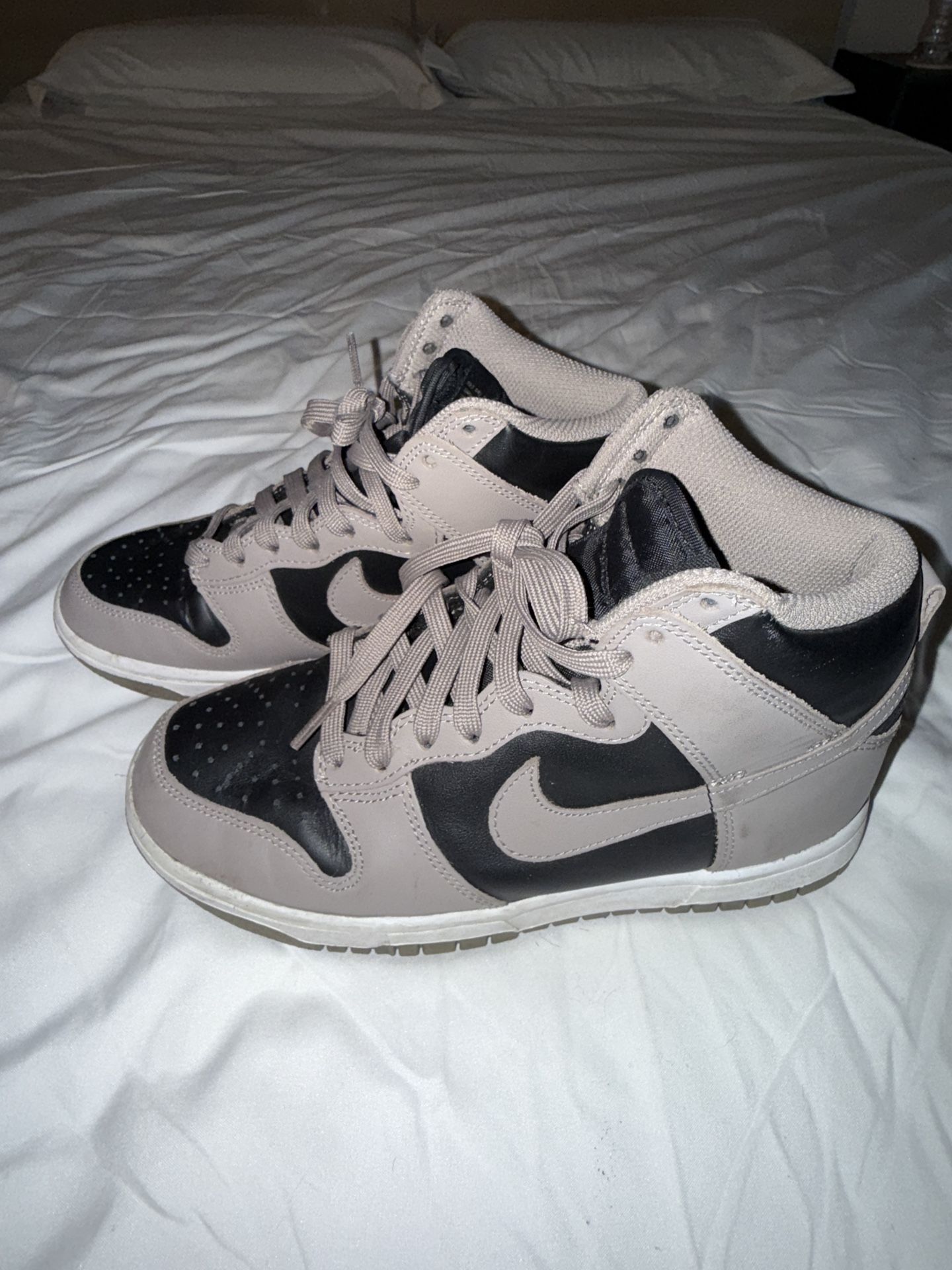 Nike Dunk Moon Fossil 