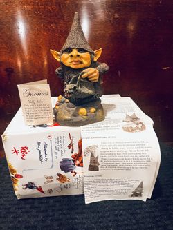 Gnomes “Gobby & Lou”.