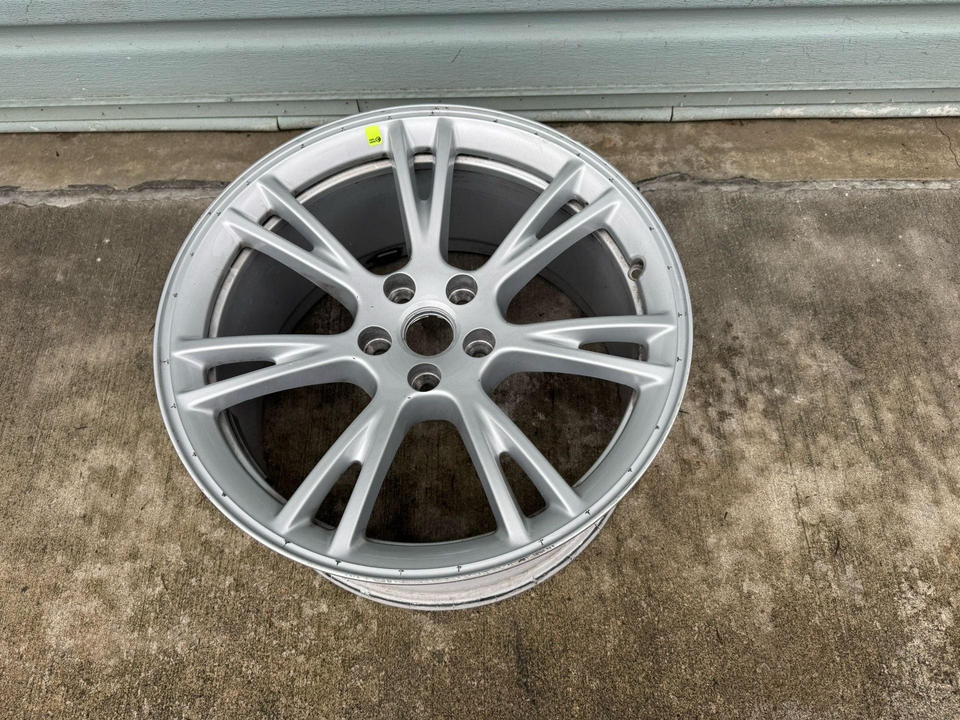 2020-2024 TESLA MODEL Y 19x9.5 Wheel/Rim