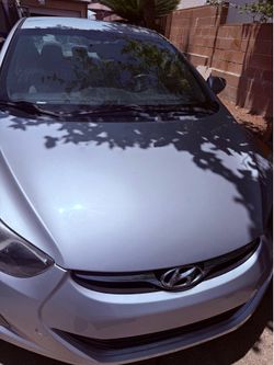 Hiunday Elantra  2012 63,miles available