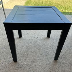 End table 
