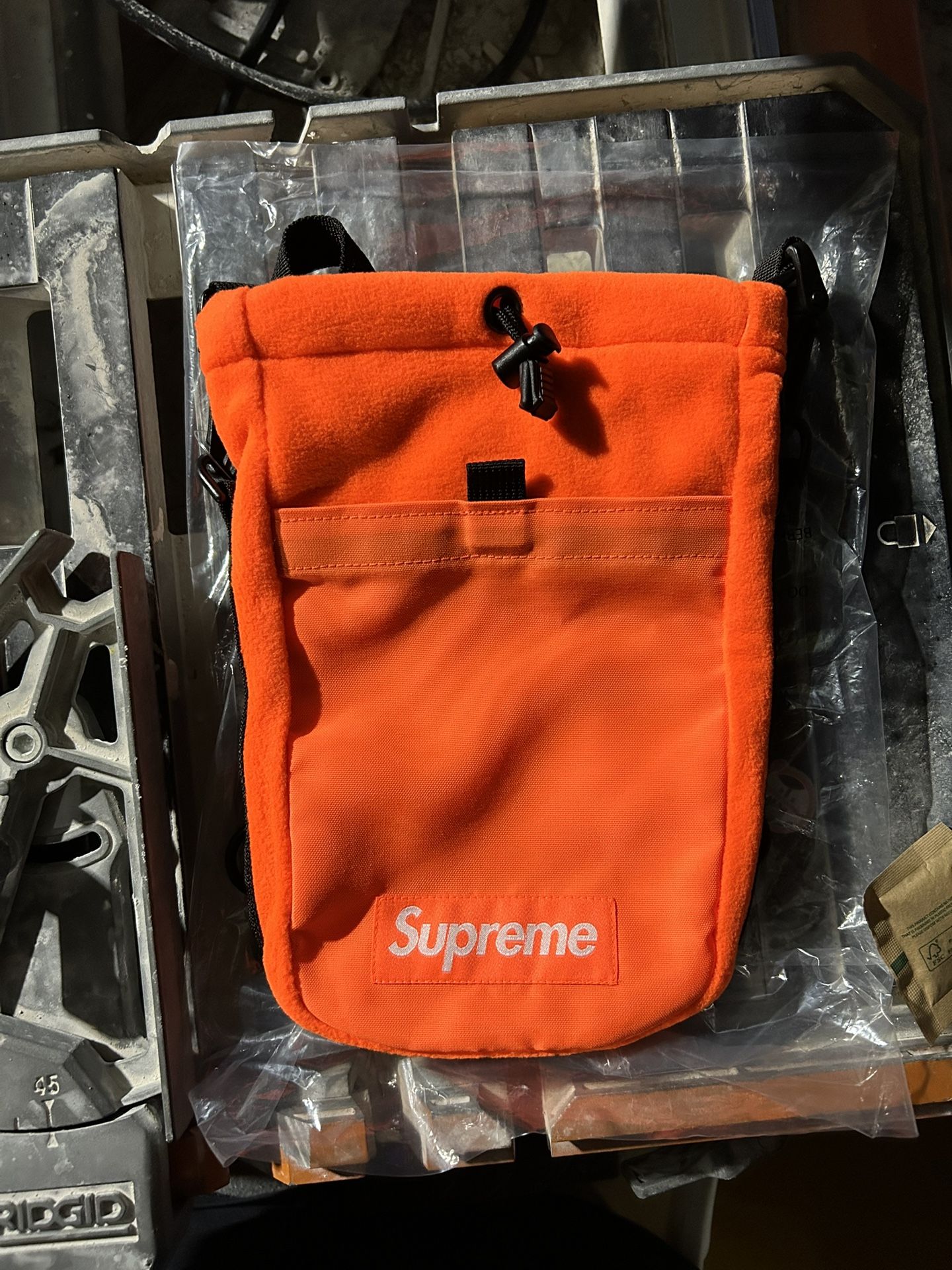 SUPREME x POLARTEC Sling Bag Orange - benaras.co