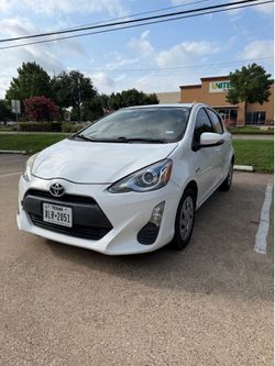 2016 Toyota Prius C