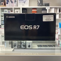 Canon R7 Body Only