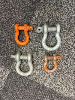 Recovery shackles