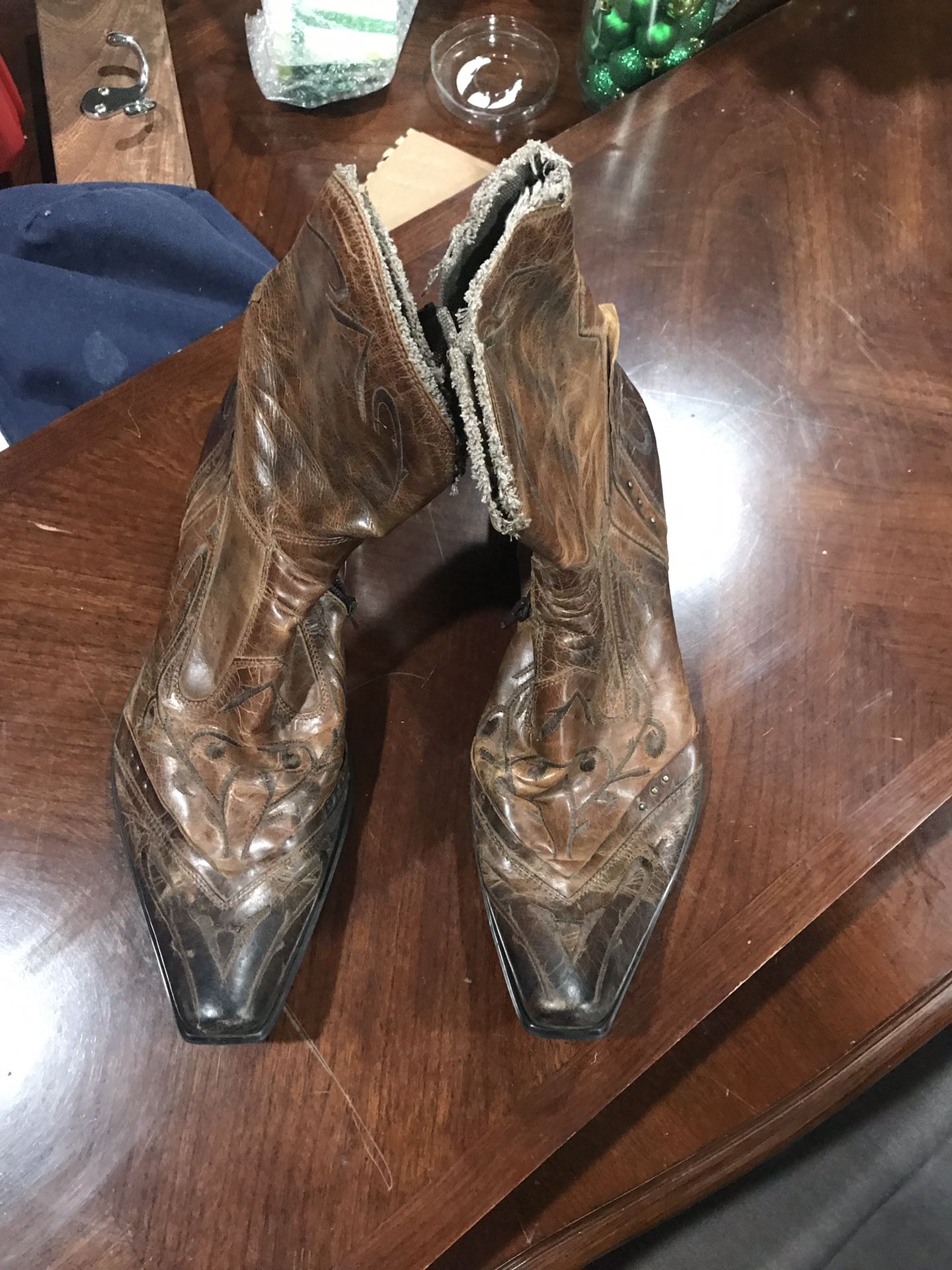 Aldo boots(make me an offer)