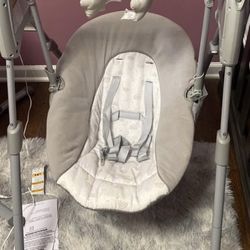 Graco Baby Swing