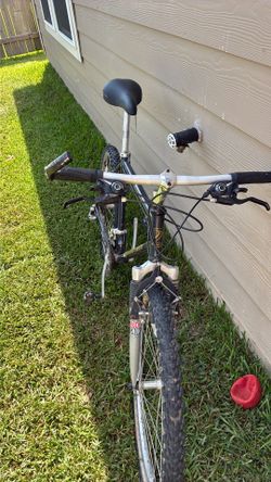 Diamond black Road bike