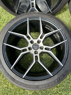 Rims 22” and Michelin Tires 
