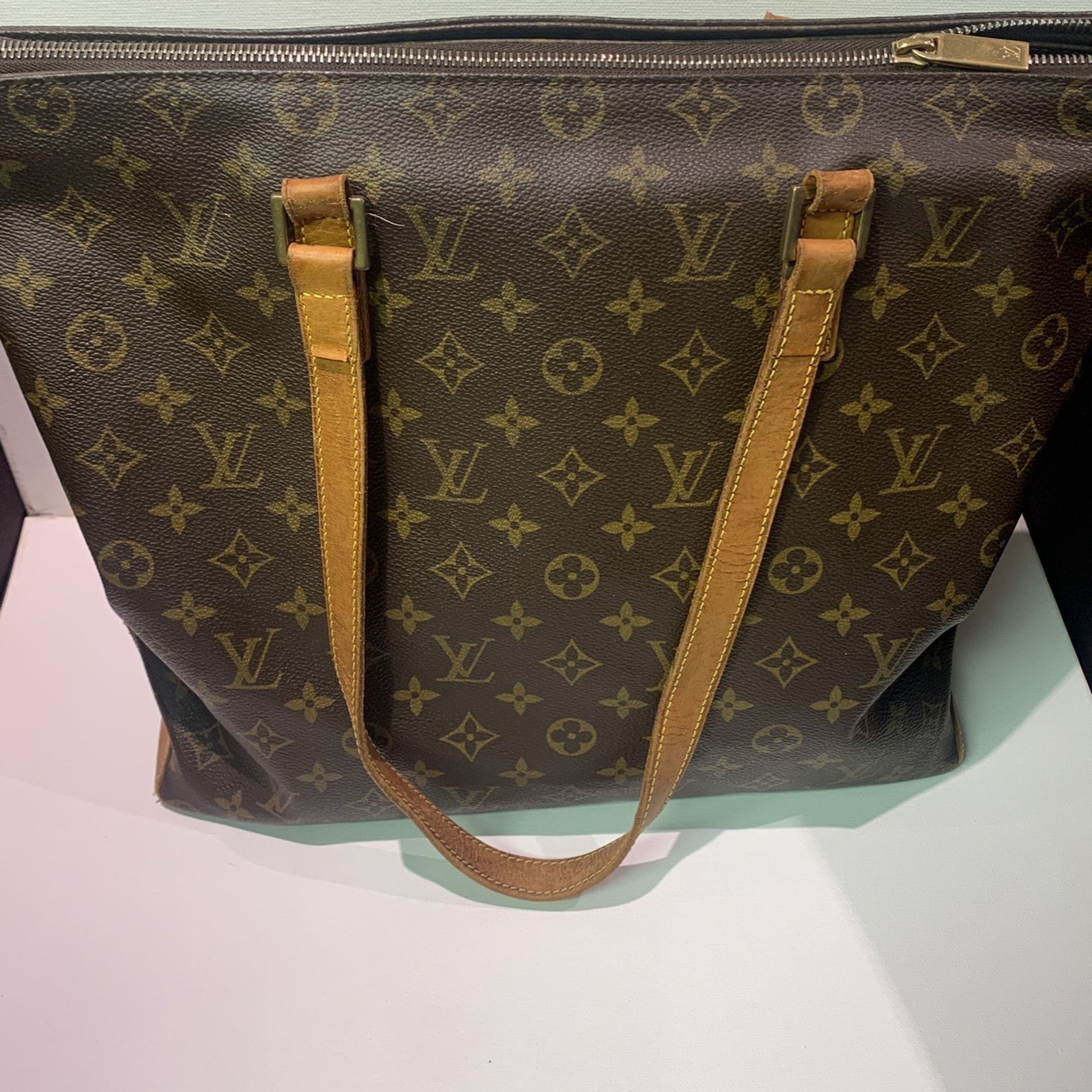 3 Real Lv Bags for Sale in East Haven, CT - OfferUp