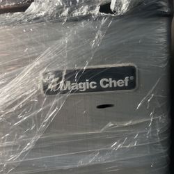 Magic Chef Mini Refrigerator 
