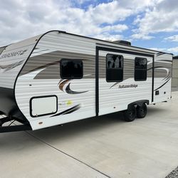 2022 Autumn River Star Craft 26Bhs