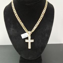 Gold  and Diamonds Pendant 14kt YG