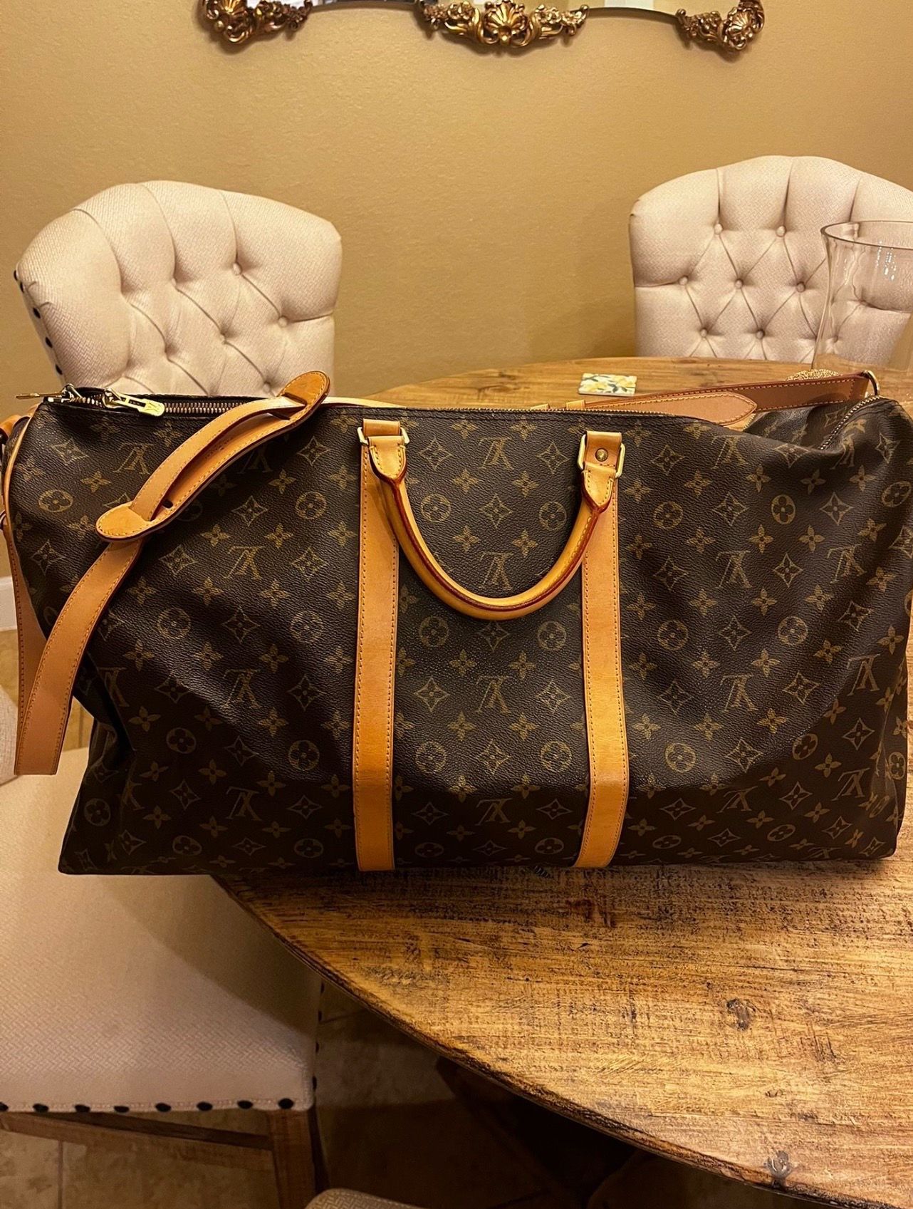In great condition, great gift for Mother’s Day