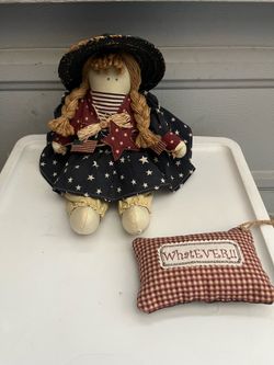 AMERICANA SITTING DOLL $7